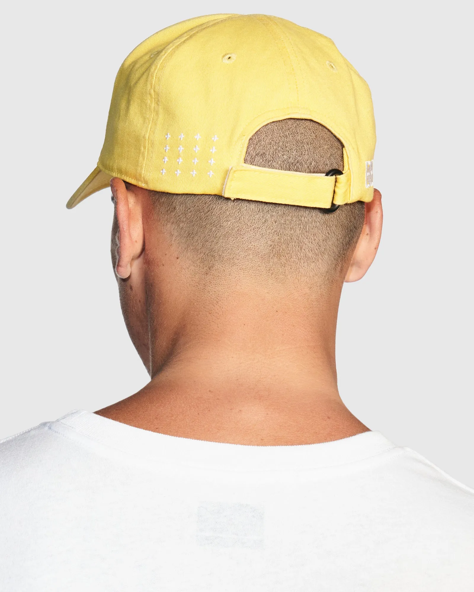 4 X 4 CROSS DOLLAR CAP YELLOW