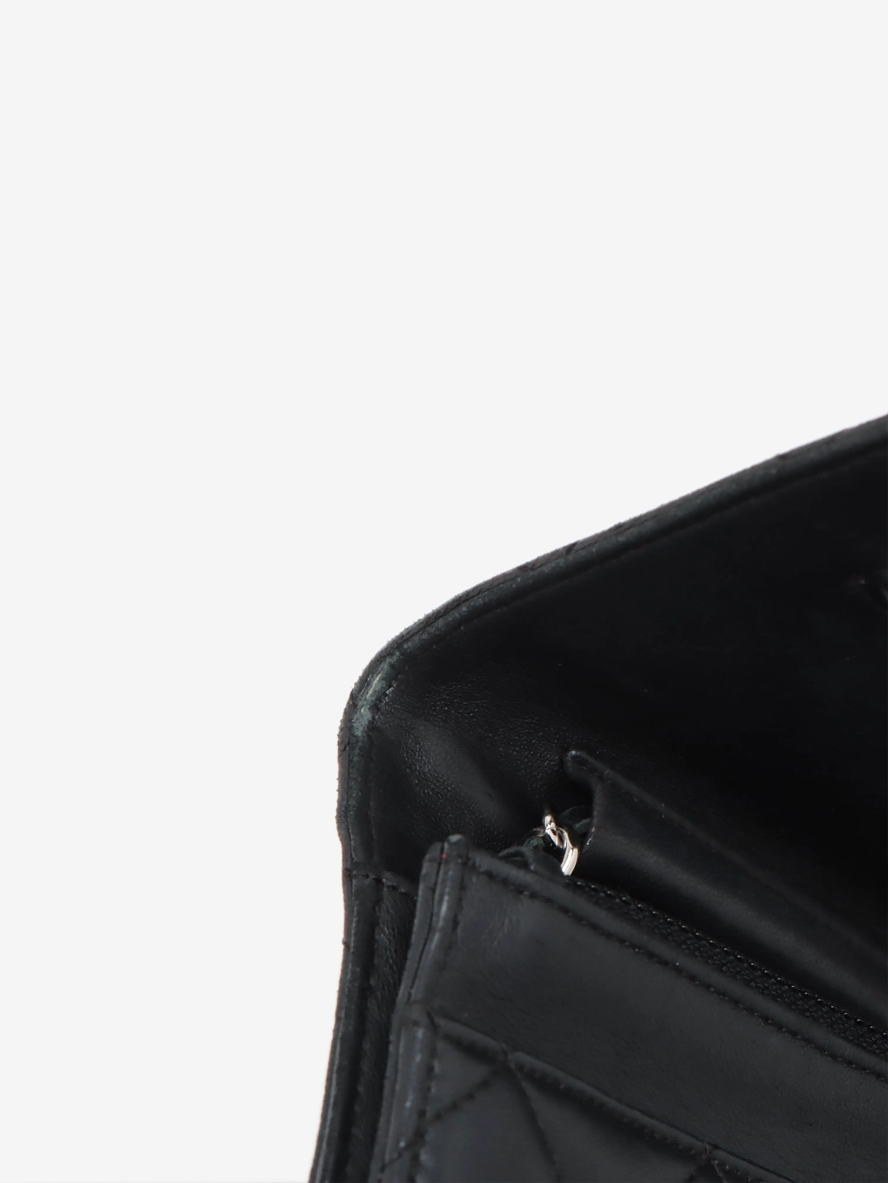 Black lambskin 2013 Wallet On Chain