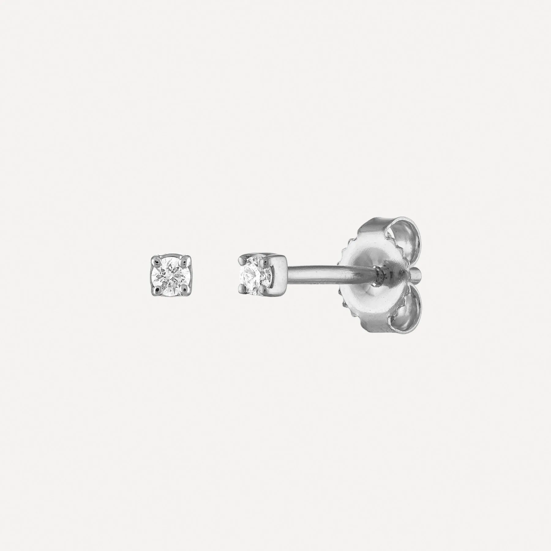 Classic Diamond Stud Earrings