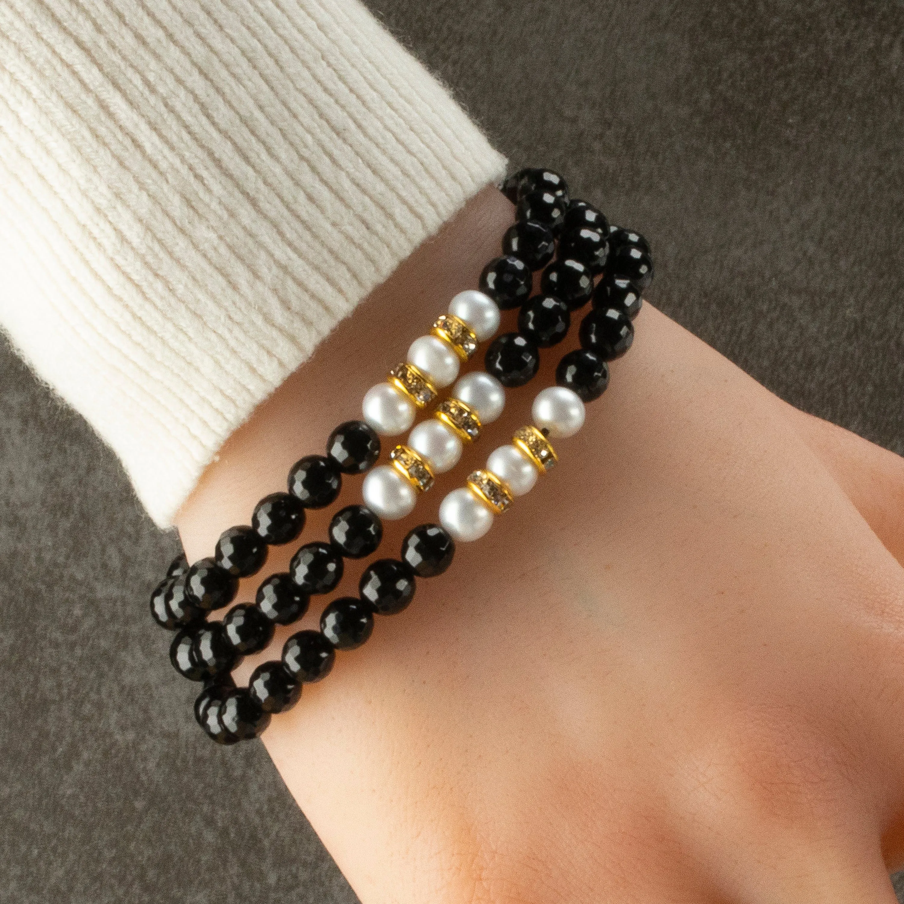 Faceted Black Agate 6mm Beads with Pearl & Gold Accent Beads Triple Wrap Elastic Gemstone Bracelet