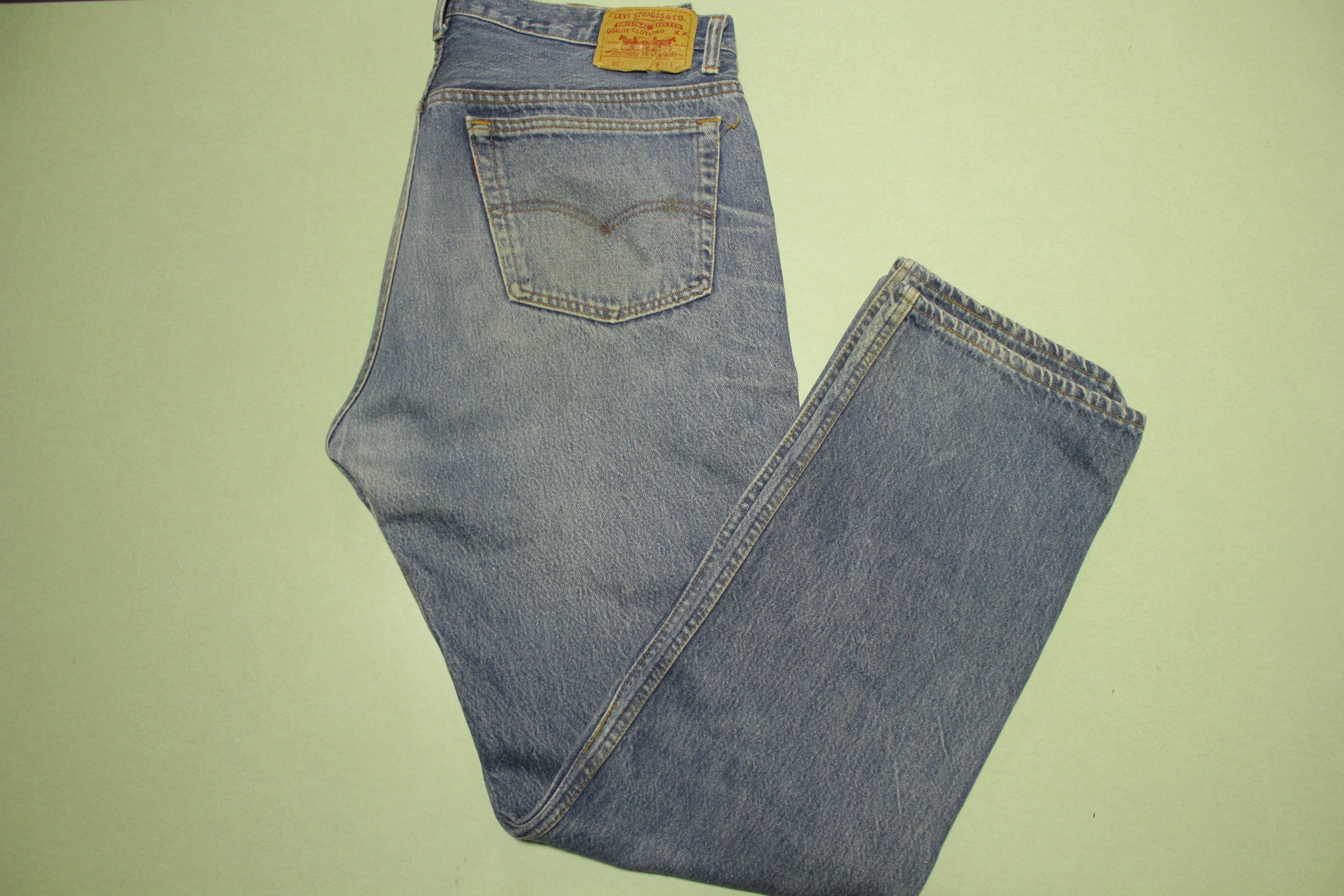 Levis 80s 501 Straight Leg Button Fly Jeans. Vintage Grunge Punk Made in USA 38x33