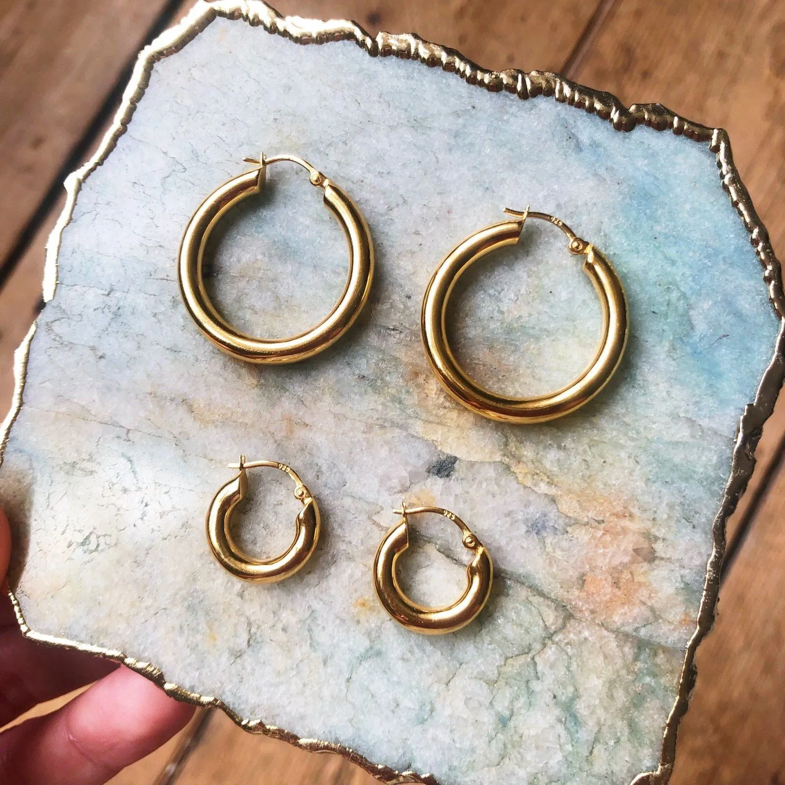 Medium Luxe Chunky Hoop Earrings