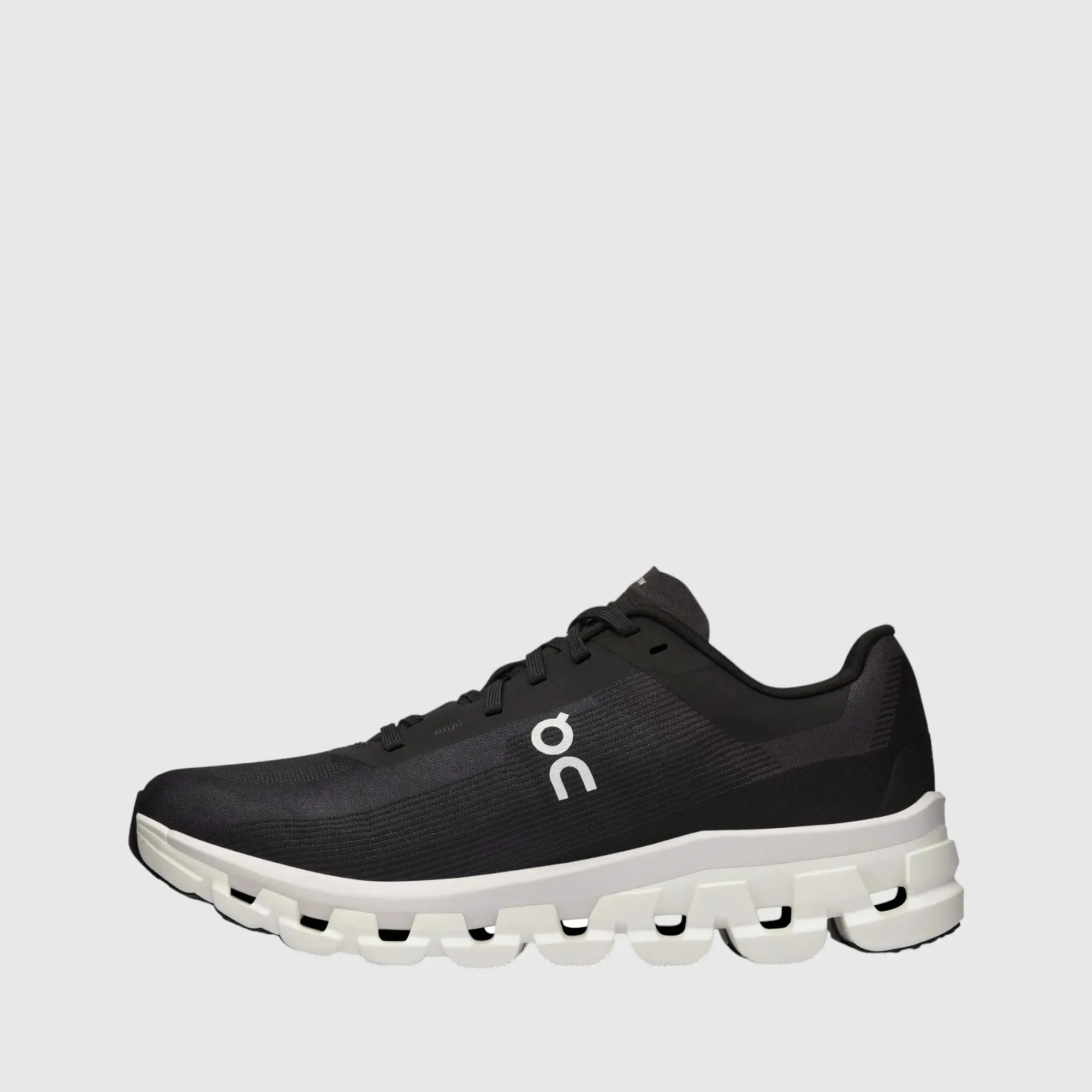 On Women's Cloud Flow 4 Black White