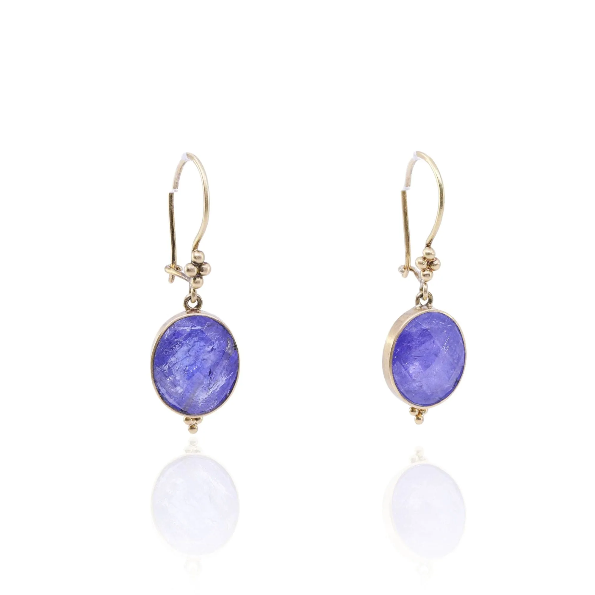 STEVEN BATTELLE 18K YELLOW GOLD OVAL TANZANITE DANGLE EARRINGS