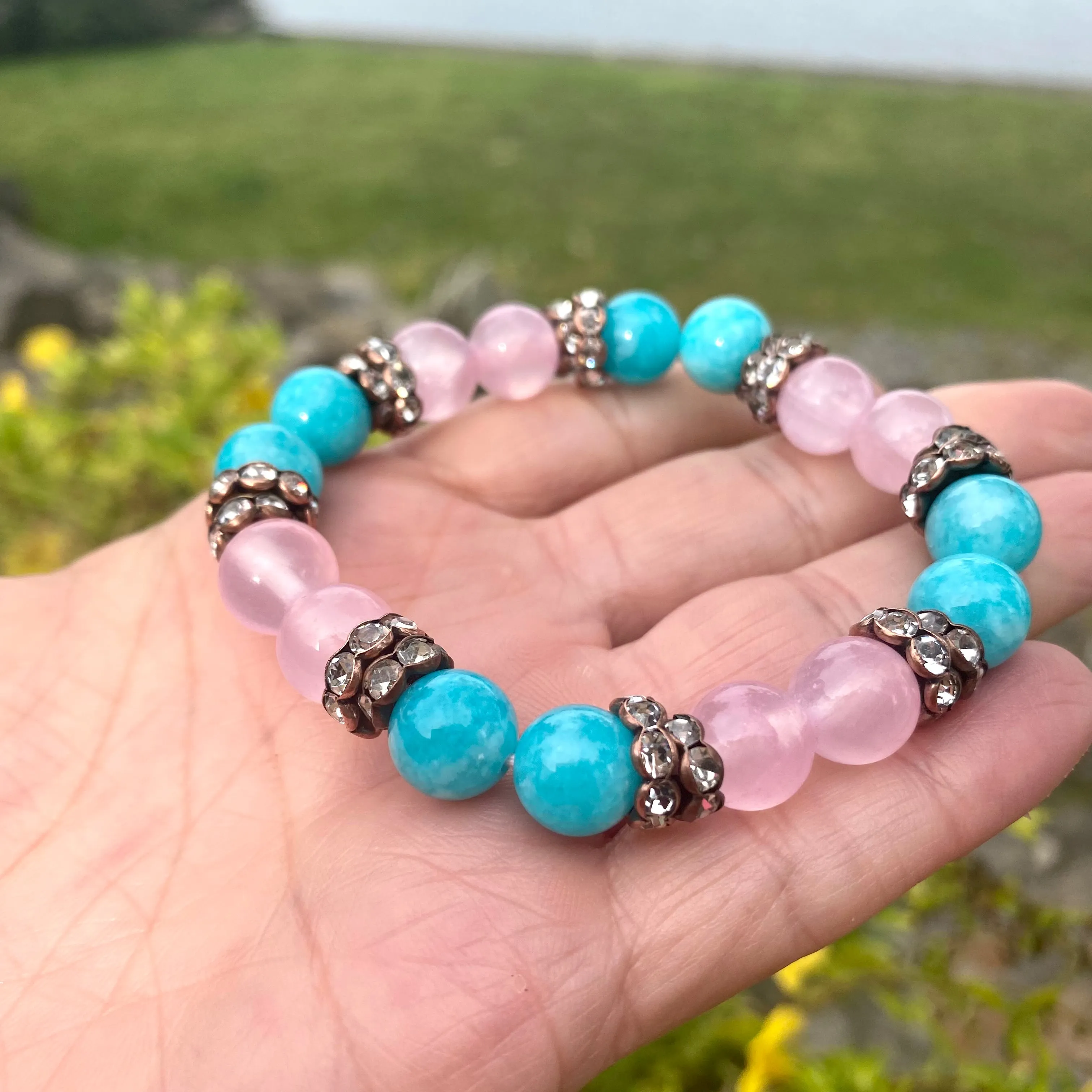 Vibrant colorful Jade with Sparkly Rhinestones Stretchy Bracelet