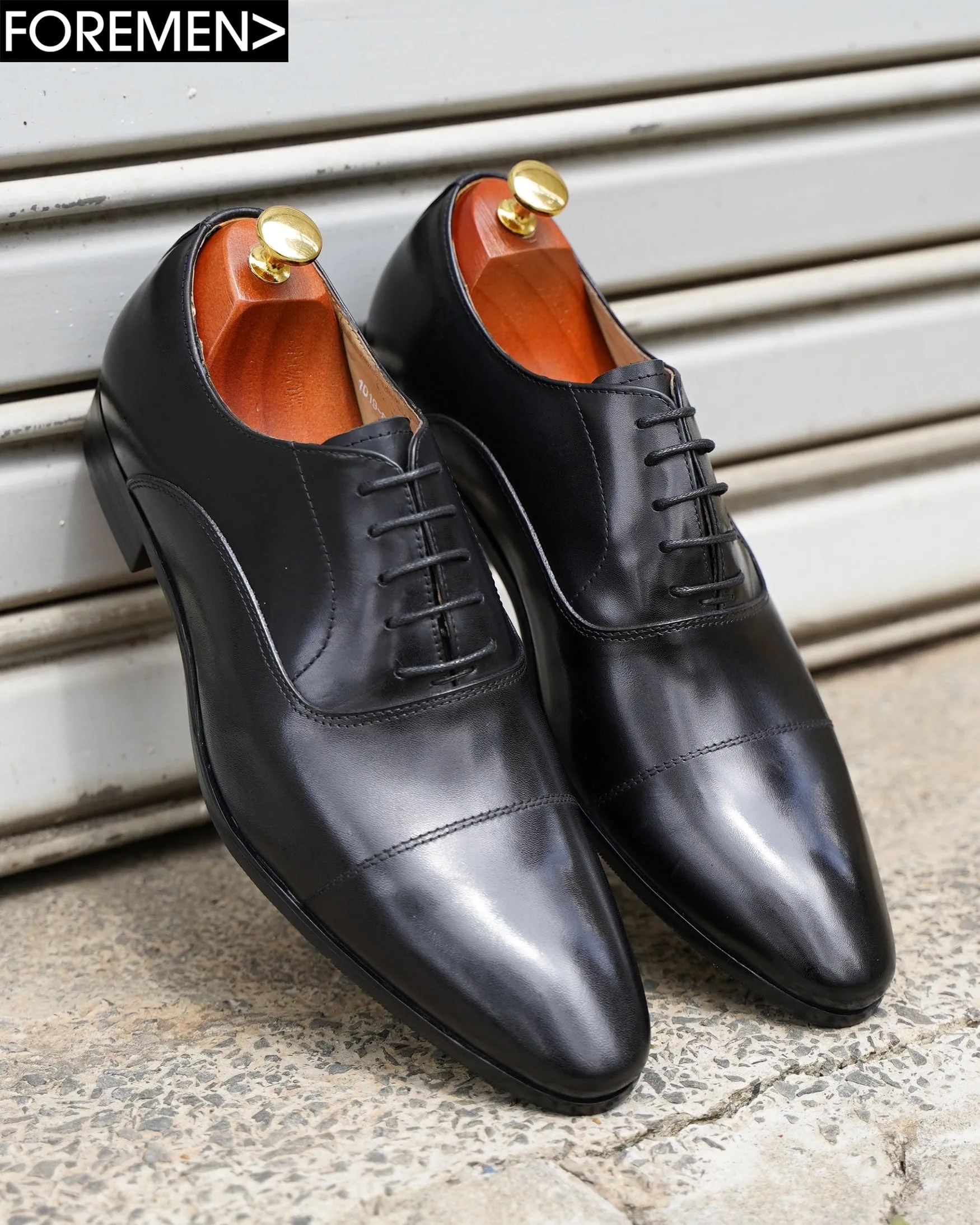 VIENNA CLASSIC | Black Oxfords